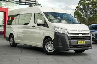 2023 Toyota Hiace Commuter Bus (French Vanilla) Pre-Owned Car Thumbnail