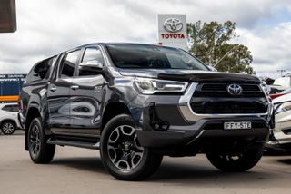 2023 Toyota Hilux SR5 Ute (Graphite) Pre-Owned Car Thumbnail
