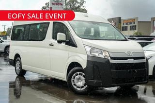 2025 Toyota Hiace Commuter Bus (French Vanilla) Pre-Owned Car Thumbnail