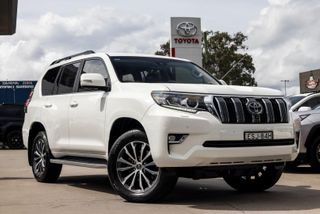 2022 Toyota Landcruiser Prado Kakadu SUV (Glacier White) Pre-Owned Car Thumbnail